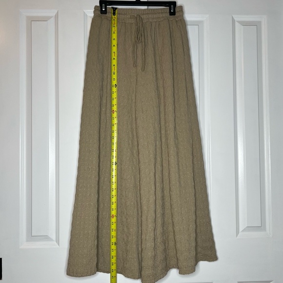 In February Beige‎ Textured Elastic Waist Wide Leg Comfy Pants Size M - Picture 6 of 12